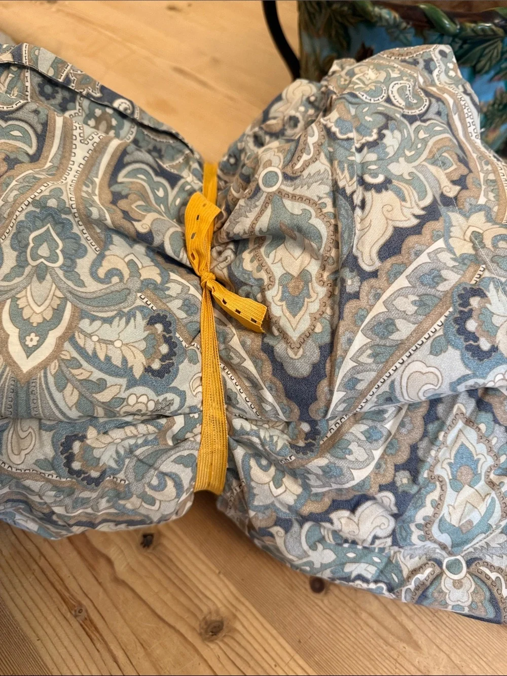 Pottery Barn Paisley Cotton Duvet Cover in Blue and Cream